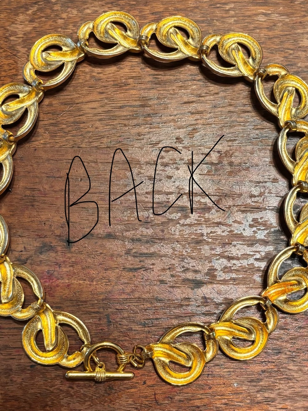 Vintage Gold-Toned Chunky Link Toggle Necklace - Picture 4 of 4